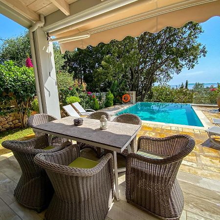 La Riviera Barbati Seaside Apartments & Villas Экстерьер фото
