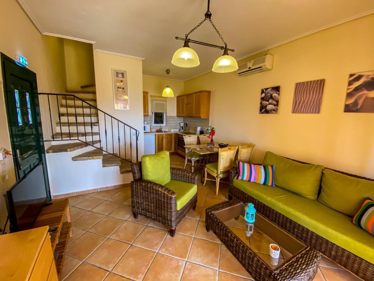 La Riviera Barbati Seaside Apartments & Villas Экстерьер фото