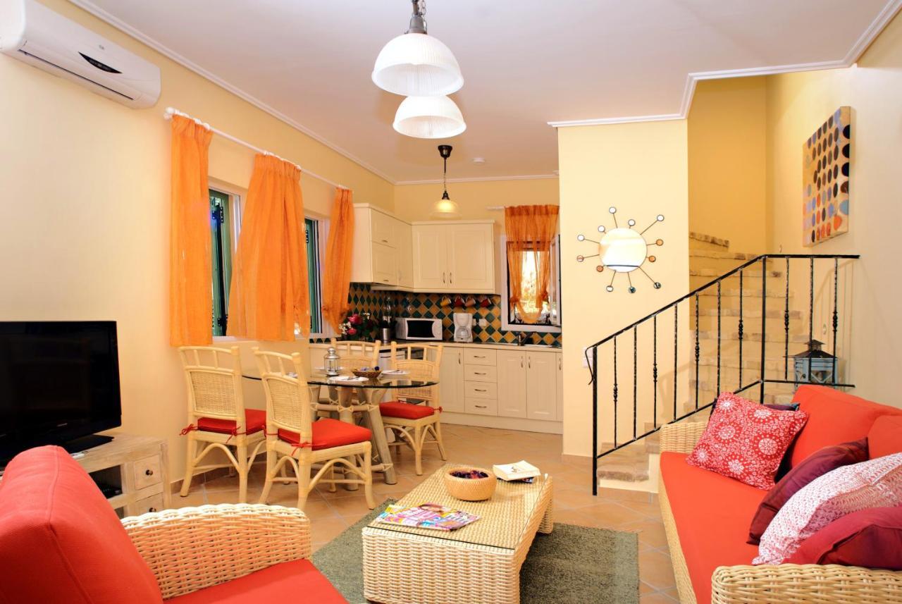 La Riviera Barbati Seaside Apartments & Villas Экстерьер фото
